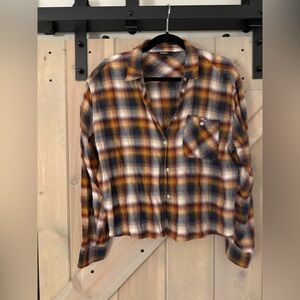 Express Cropped Flannel Button Down